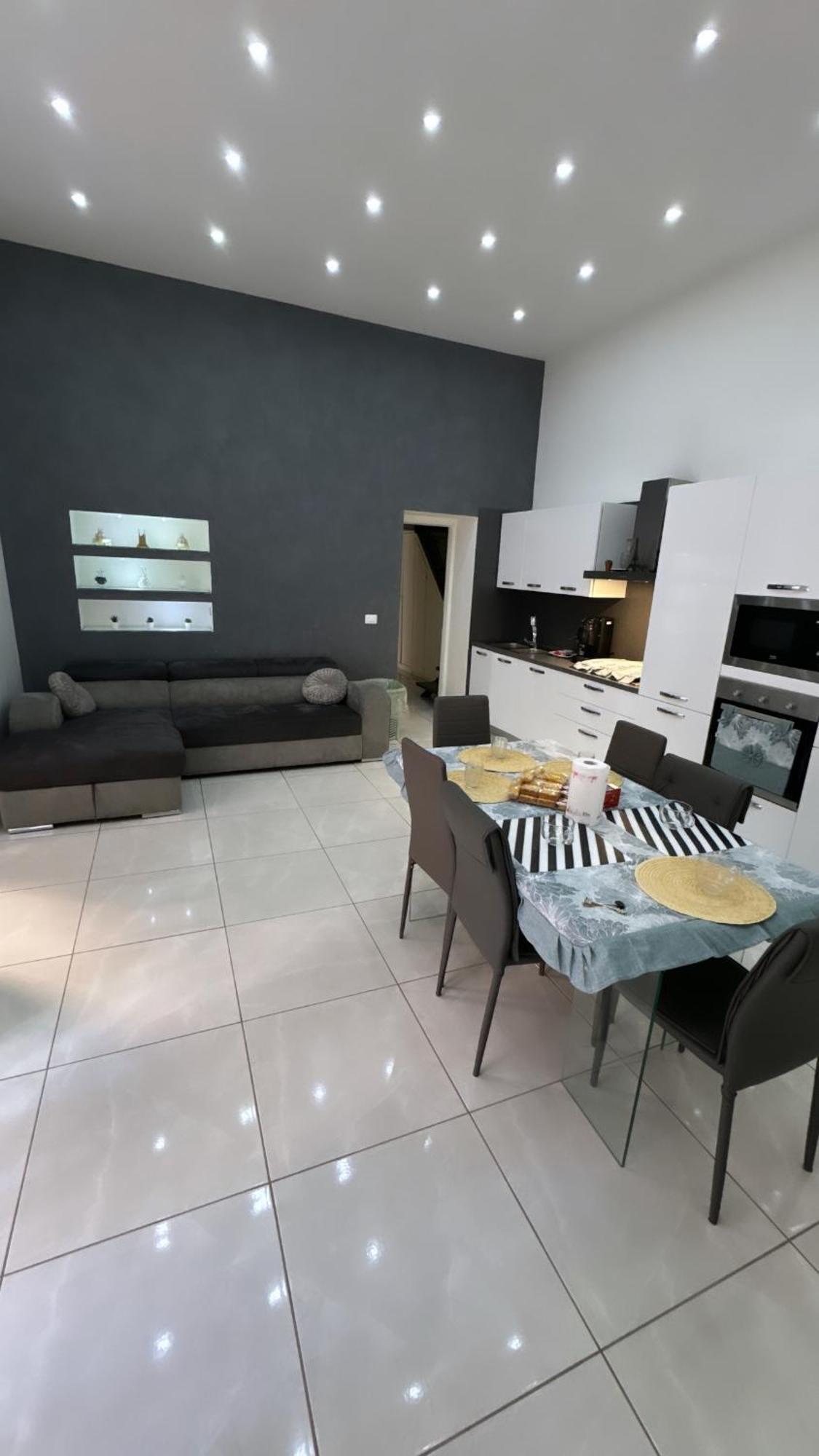 Appartement Casa Dolce Casa à Naples Extérieur photo